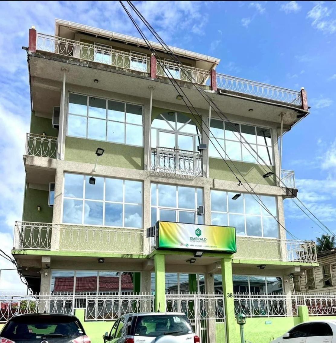 Emerald Apartments Inc Джорджтаун Екстериор снимка